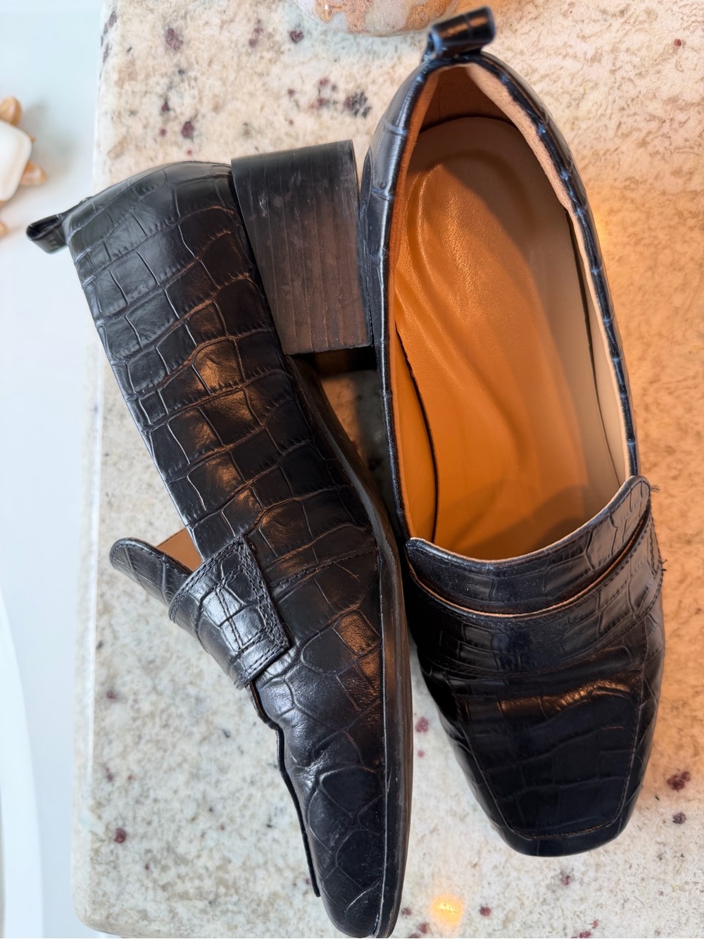Easy Spirit Black Croc-Embossed Leather Loafers - Picture 3 of 4